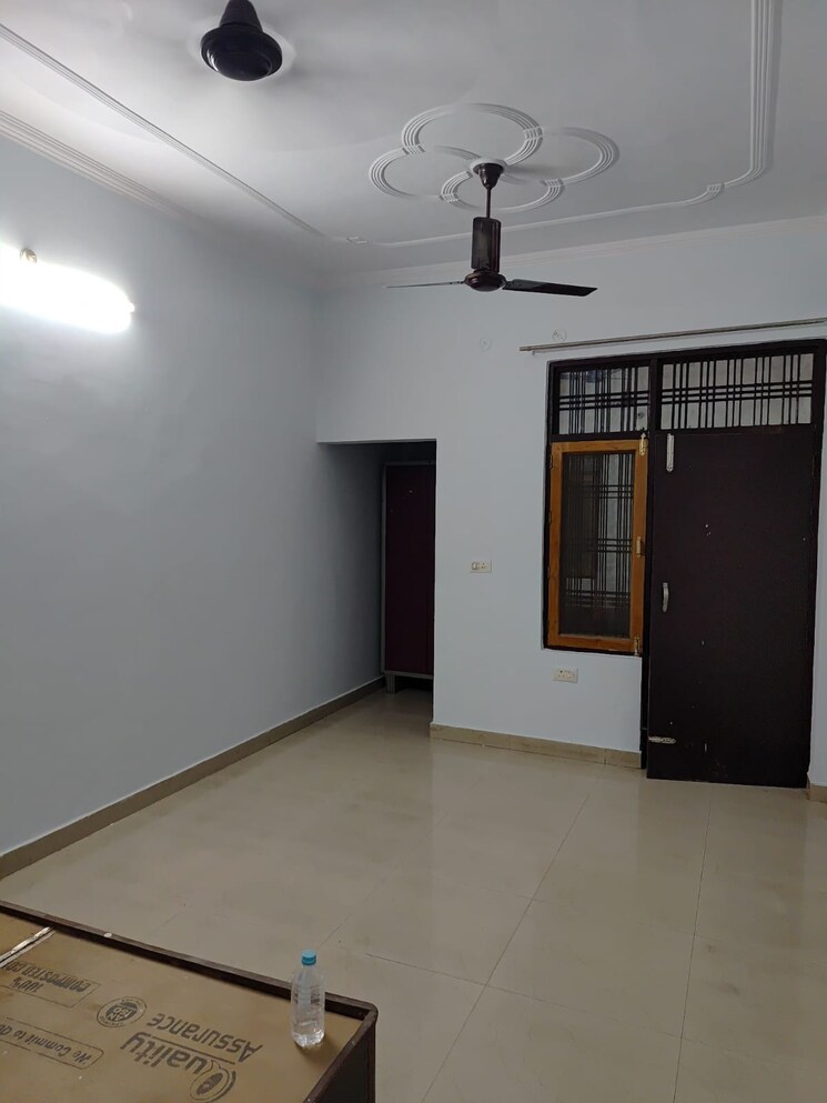 Room, gomti nagar 2 Bedroom 1250 Sq.Ft. Independent House In Gomti Nagar Lucknow 9093915