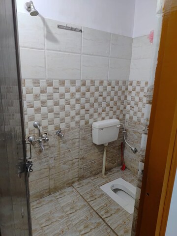 Bathroom in 2 BHK Independent House at Gomti Nagar – for Rent