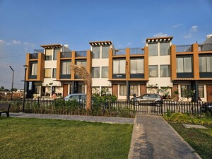 2.5 BHK Independent House – Exterior View View at Ab Bypass Road - for Sale