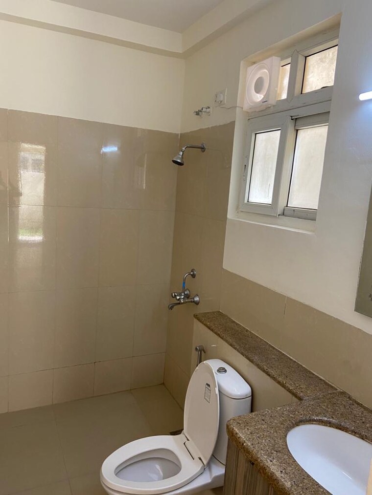 Bathroom, emaar-mgf-emerald-hills 2 Bedroom 1210 Sq.Ft. Builder Floor In Sector 65 Gurgaon 9093921