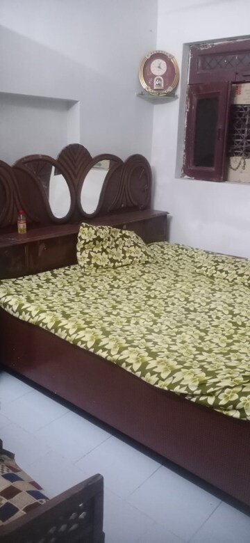 Bedroom in 2 BHK Builder Floor at Laxmi Nagar – for Sale