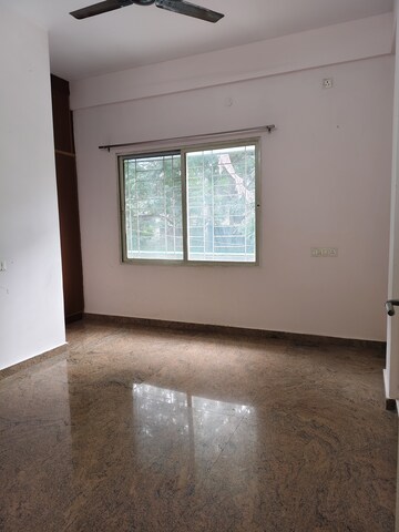 Room in 2 BHK Apartment at MH Apartments, Rt Nagar – for Rent
