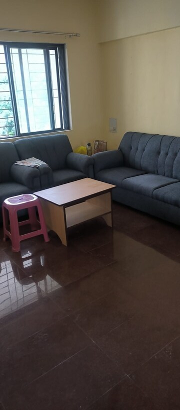 Team Area in 3 BHK Apartment at Shreeji Paradise, Aundh – for Rent