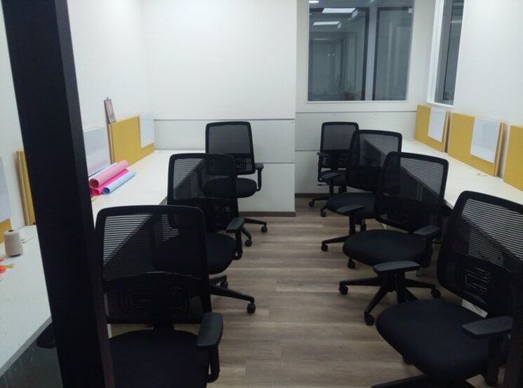 Gym, laxmi nagar Commercial Office Space 453 Sq.Ft. In Laxmi Nagar Delhi 9093951