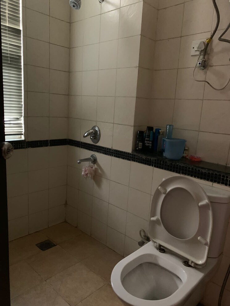 Bathroom, clarion-the-legend 3 Bedroom 2309 Sq.Ft. Apartment In Sector 57 Gurgaon 9093970