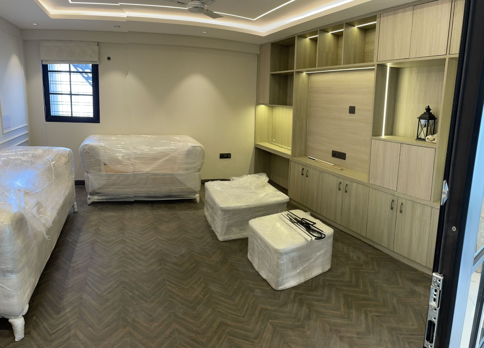 4 BHK + Pooja Room Apartment For Sale in Park View Apartments Gurgaon