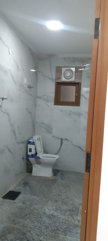 Bathroom in 1 BHK Builder Floor at Mehrauli Gurgaon Road – for Rent