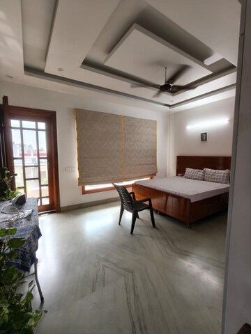 Bedroom in 2 BHK Builder Floor at Sector 5 – for Rent