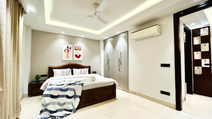 Bedroom, sector 25 3 Bedroom 300 Sq.Ft. Builder Floor In Sector 25 Gurgaon 9094012