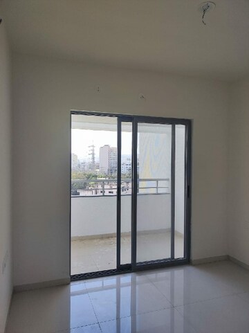 Room in 2 BHK Builder Floor at Rohan Prathama, Hinjewadi – for Rent