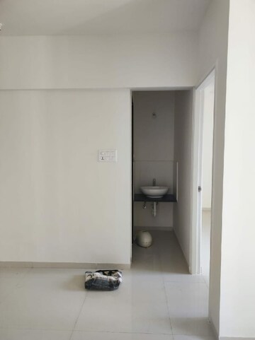 Room in 2 BHK Builder Floor at Rohan Prathama, Hinjewadi – for Rent
