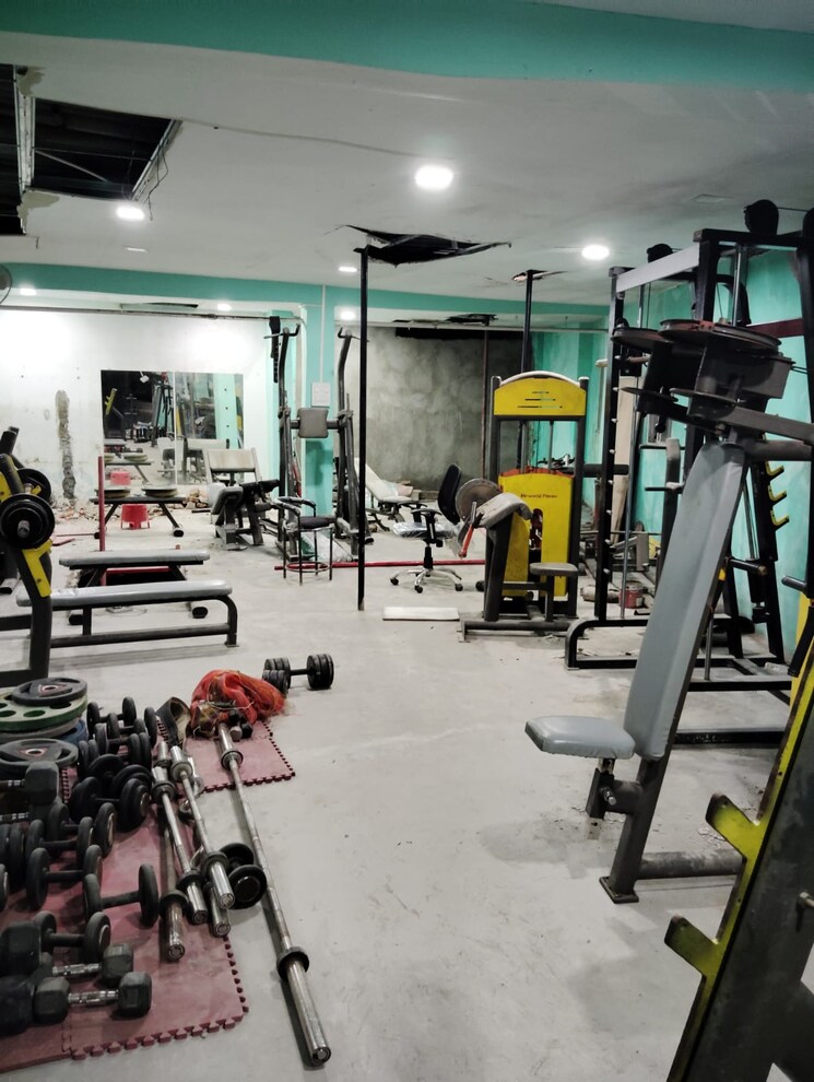 Gym, morabadi Commercial Showroom 750 Sq.Ft. In Morabadi Ranchi 9094062