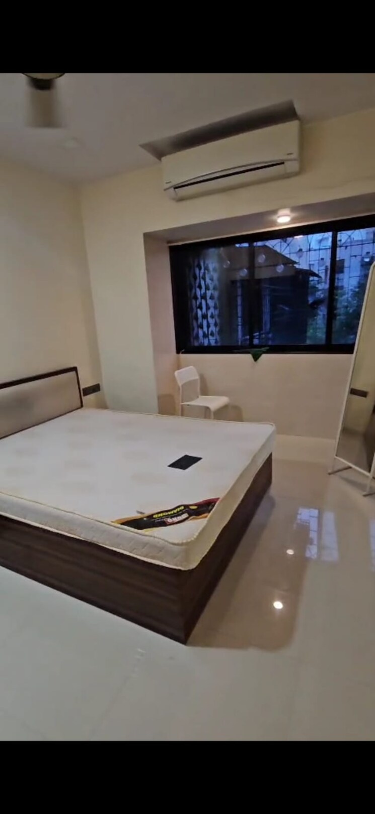 Bedroom, troika-apartment 1 Bedroom 708 Sq.Ft. Apartment In Andheri West Mumbai 9094075