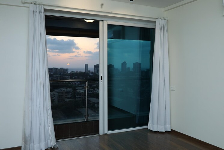 Room, raheja-atlantis 3 Bedroom 1917 Sq.Ft. Apartment In Lower Parel Mumbai 9094079