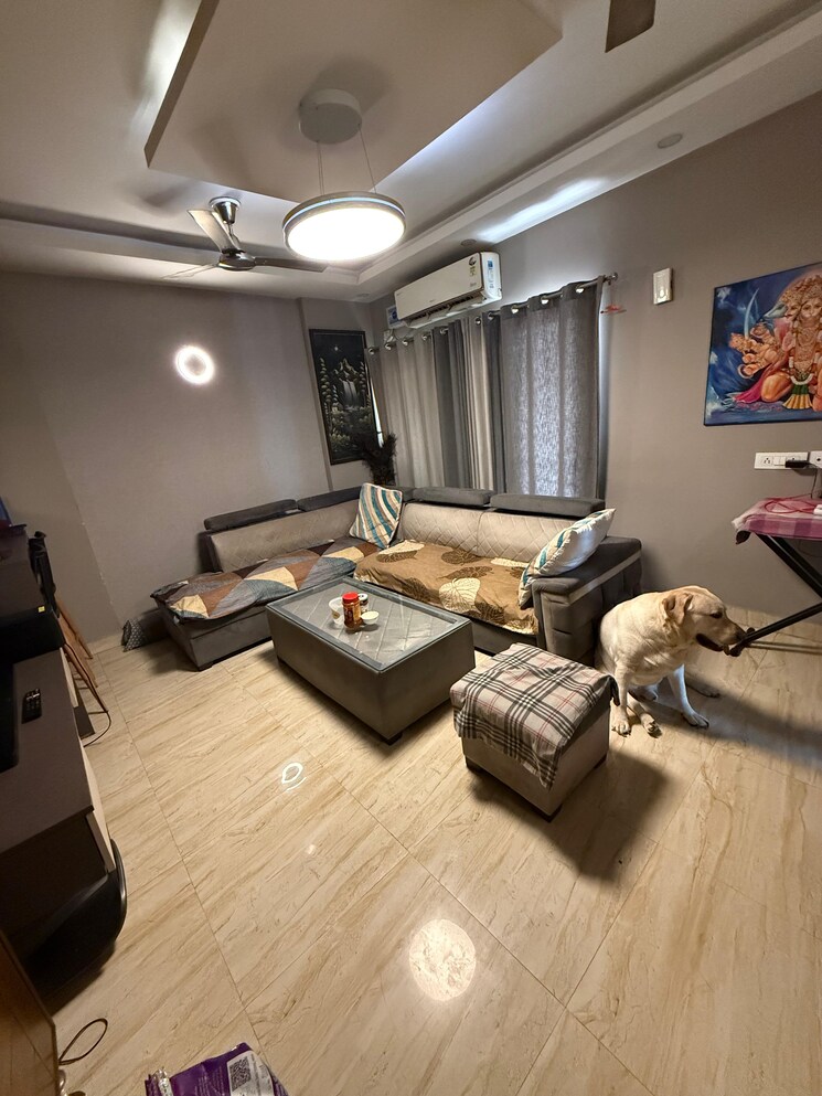 Living Room, town-park-white-orchid 3 Bedroom 1865 Sq.Ft. Apartment In Sector 16c Greater Noida Greater Noida 9089900