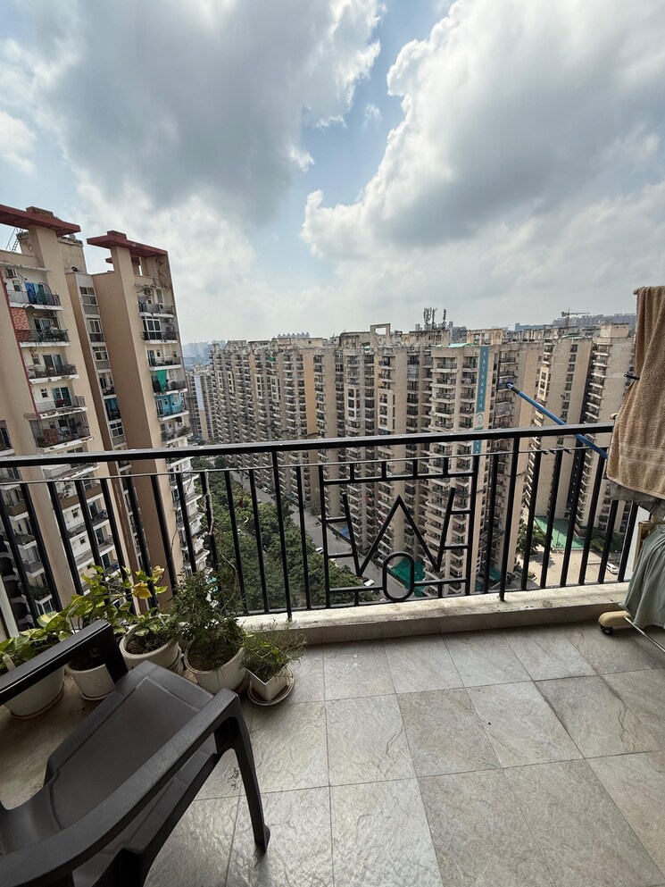 Exterior View, town-park-white-orchid 3 Bedroom 1865 Sq.Ft. Apartment In Sector 16c Greater Noida Greater Noida 9089900