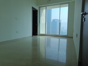 Room in 3 BHK Apartment at Raheja Imperia, Worli – for Sale