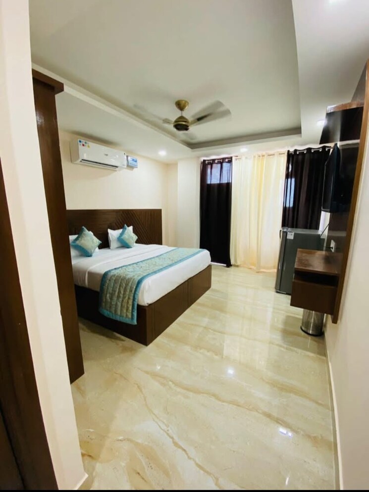 Bedroom, saket Studio 350 Sq.Ft. Apartment In Saket Delhi 9094112