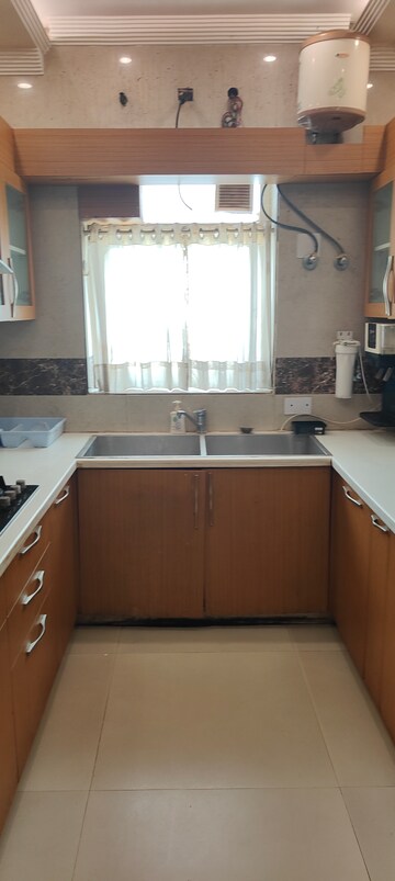 Kitchen in 3 BHK Builder Floor at Sector 67 – for Rent