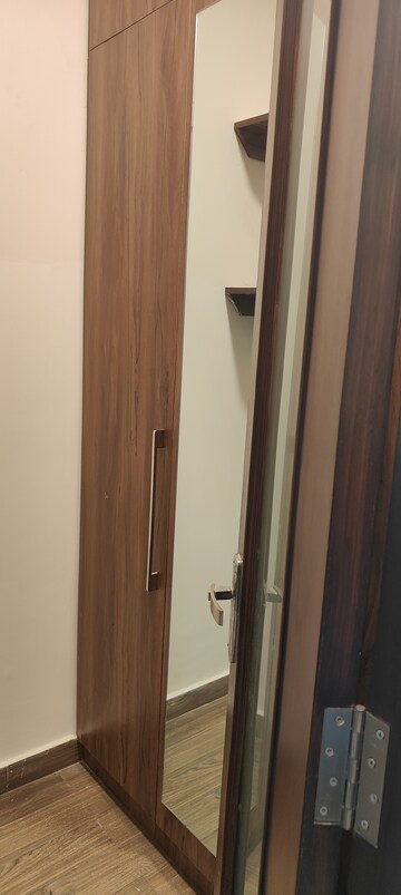 Building Lobby in 3 BHK Builder Floor at Sector 67 – for Rent