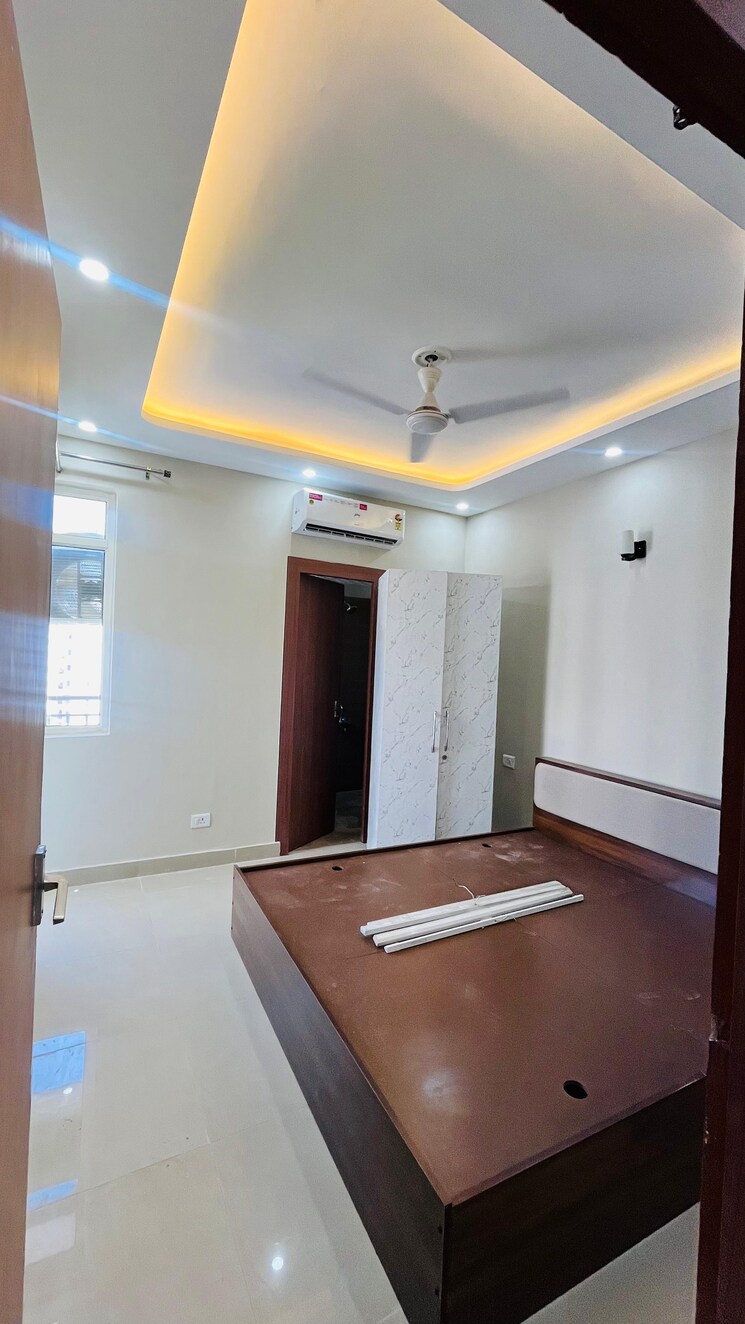 Bedroom, suncity-avenue-76 2 Bedroom 735 Sq.Ft. Apartment In Sector 76 Gurgaon 9094157