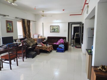 Living Room in 2 BHK Apartment at Amanora Victory Towers, Hadapsar – for Sale