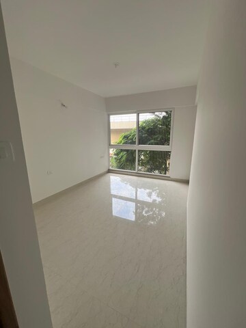 Room in 3 BHK Apartment at Nirman Adi, Kalyani Nagar – for Rent