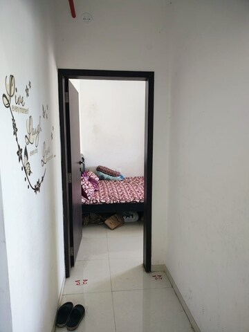 Bedroom in 2 BHK Apartment at Amanora Victory Towers, Hadapsar – for Sale