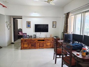 Living Room in 2 BHK Apartment at Amanora Victory Towers, Hadapsar – for Sale
