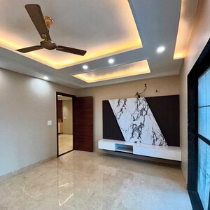 Bedroom in 3 BHK Builder Floor at New Industrial Township 1 – for Sale