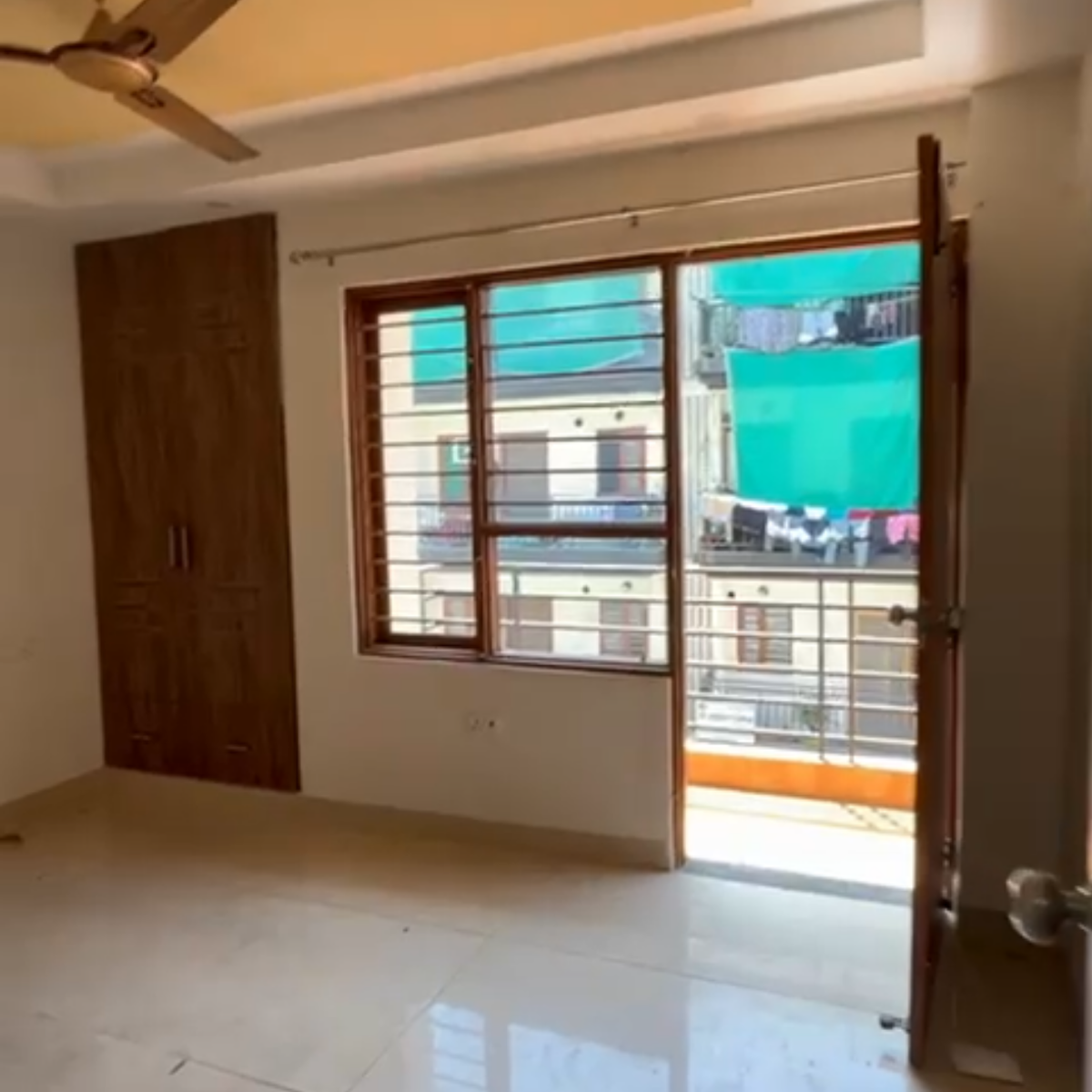 2 BHK Builder Floor For Rent in RPS Palm Drive