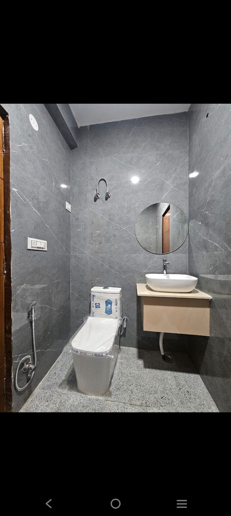 Bathroom, saket 3 Bedroom 1500 Sq.Ft. Builder Floor In Saket Delhi 9094265