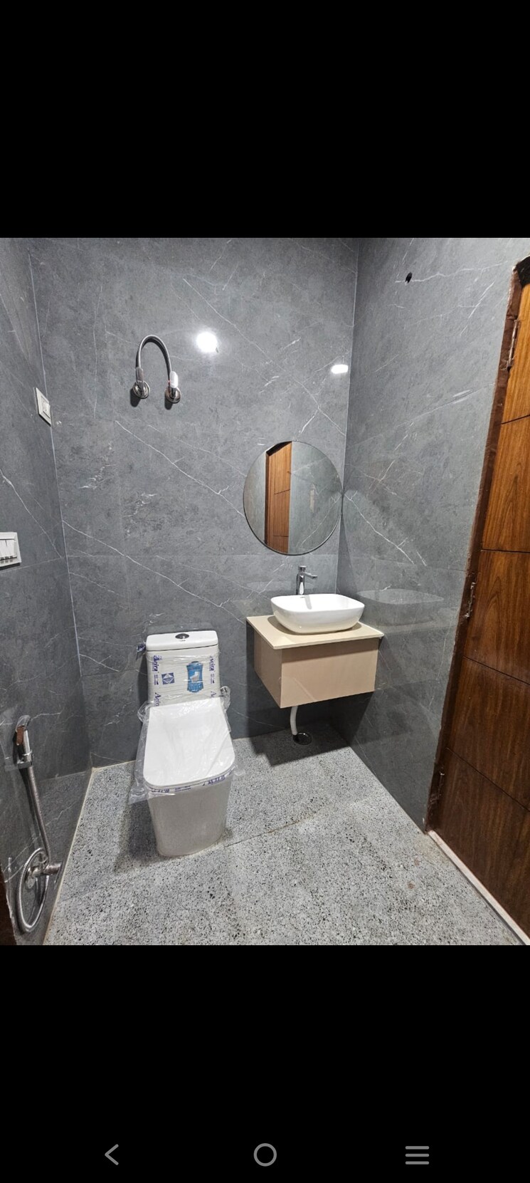 Bathroom, saket 3 Bedroom 1500 Sq.Ft. Builder Floor In Saket Delhi 9094265