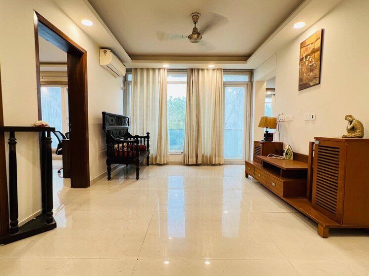 Living Room, saket 3 Bedroom 1800 Sq.Ft. Builder Floor In Saket Delhi 9094279