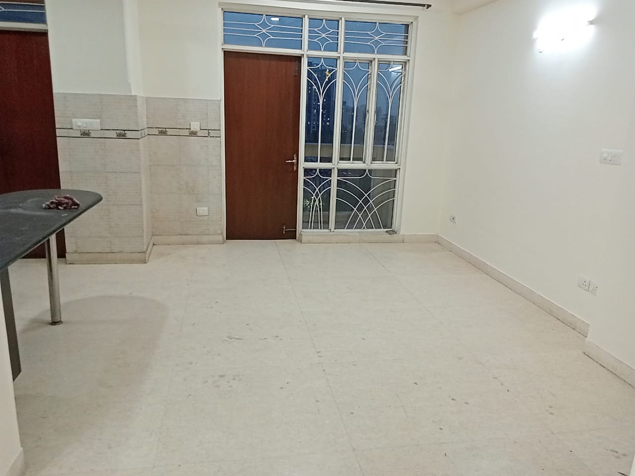 3.5 BHK + Servant Room 2430 Sq.Ft. Apartment in Parsvnath Green Ville