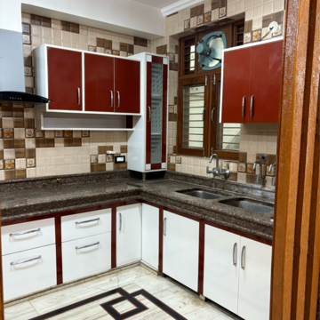 Kitchen in 3 BHK Builder Floor at Sector 85 – for Rent