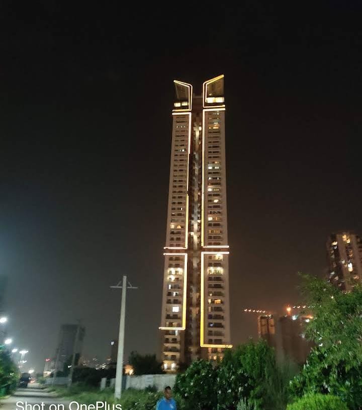 4 BHK + Servant Room Apartment For Sale in M3M Latitude