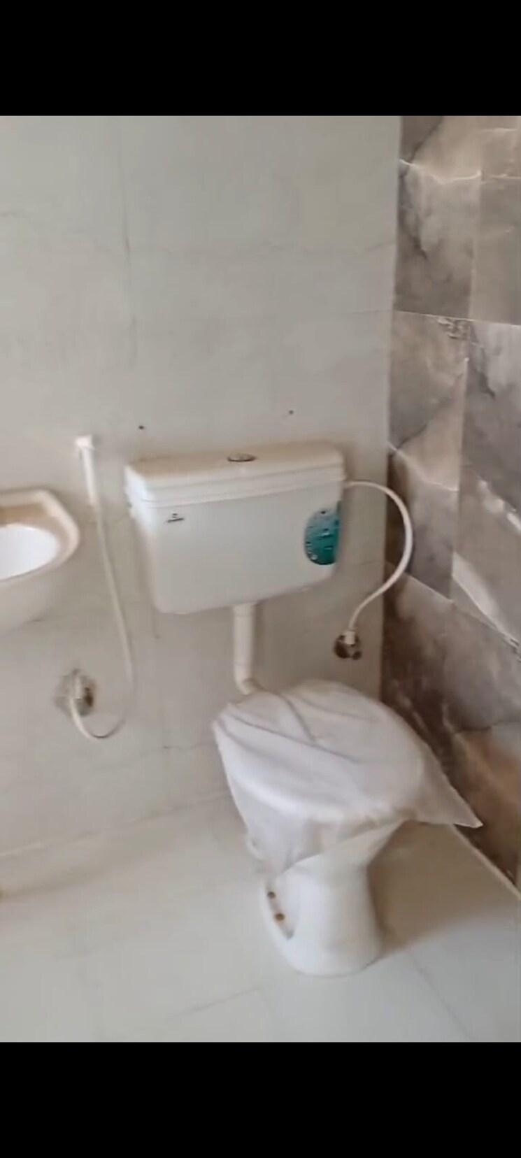 Bathroom, pivotal-riddhi-siddhi 2 Bedroom 587 Sq.Ft. Apartment In Sector 99 Gurgaon 9094335