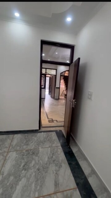 Bathroom in 2 BHK Builder Floor at Vasundhara Sector 5 – for Sale