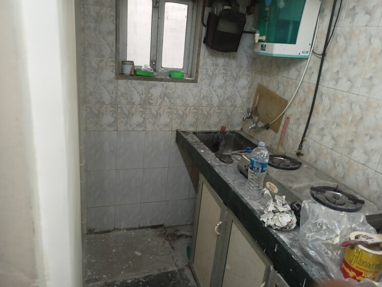 Kitchen, adarsh-nagar-society 1 Bedroom 450 Sq.Ft. Apartment In Worli Mumbai 9094350