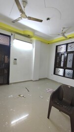 2 BHK + Extra Room 850 Sq.Ft. Builder Floor in Vaishali Media Apartment