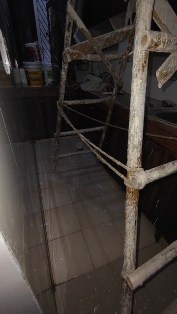 Balcony in 2 BHK Builder Floor at Vaishali Media Apartment, Vaishali Sector 5 – for Rent