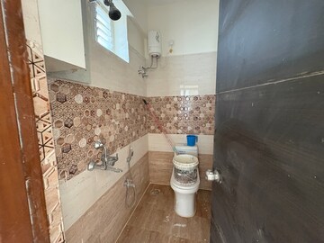Bathroom in 1 BHK Builder Floor at Kondapur – for Rent