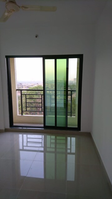 Room in 1 BHK Apartment at Sahyadri Al Hadi Residential Complex, Kausa – for Sale