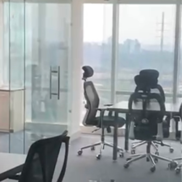  Office Space For Rent in Emaar The Palm Square, Sector 66