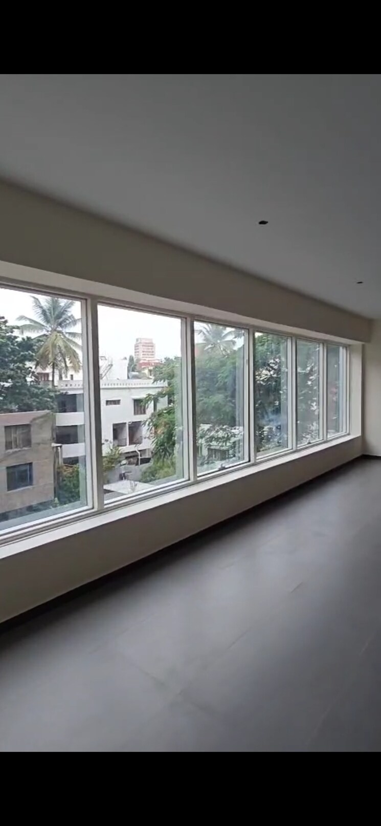 Balcony, prestige-towers Commercial Office Space 2800 Sq.Ft. In Ashok Nagar Bangalore 9087989