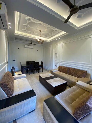Kitchen in 3 BHK Builder Floor at Sector 25 – for Rent