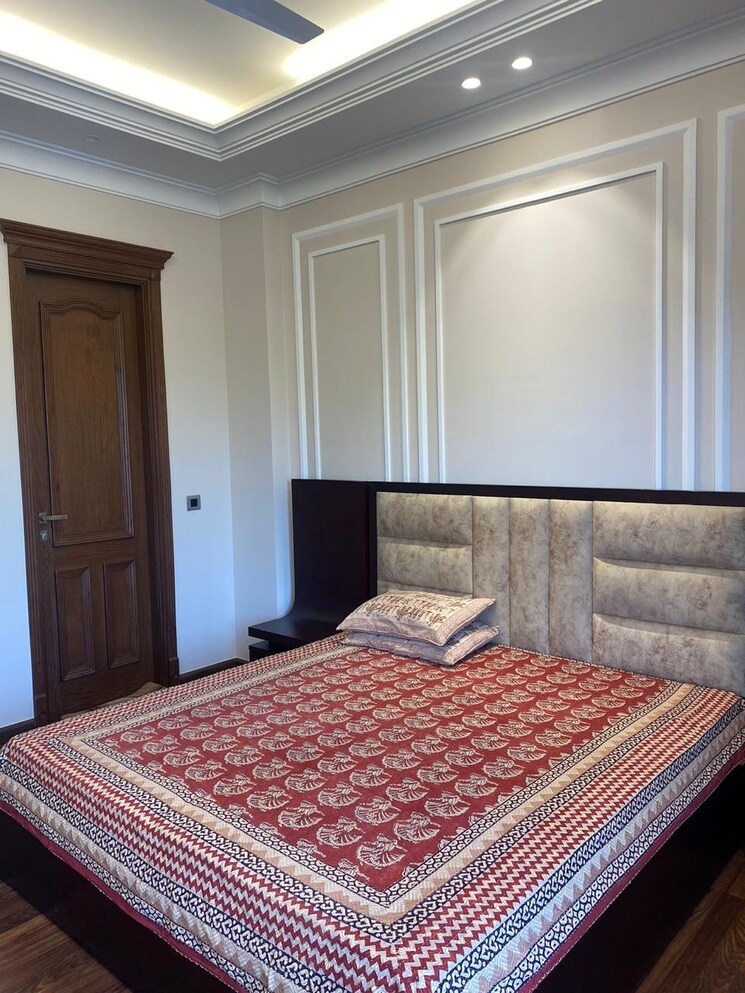 Bedroom, sector 25 3 Bedroom 215 Sq.Ft. Builder Floor In Sector 25 Gurgaon 9094427