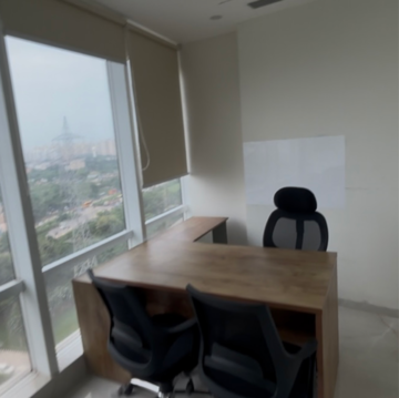  Office Space For Rent in Emaar The Palm Square, Sector 66