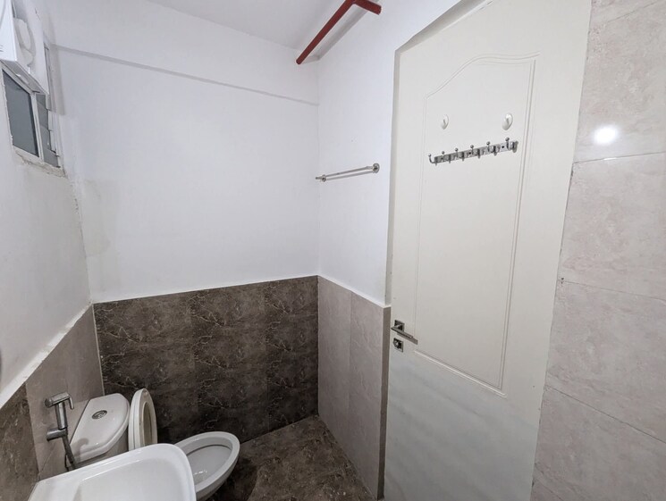 Bathroom, sagar-accord-hinjewadi 2 Bedroom 780 Sq.Ft. Apartment In Hinjewadi Pune 9094511